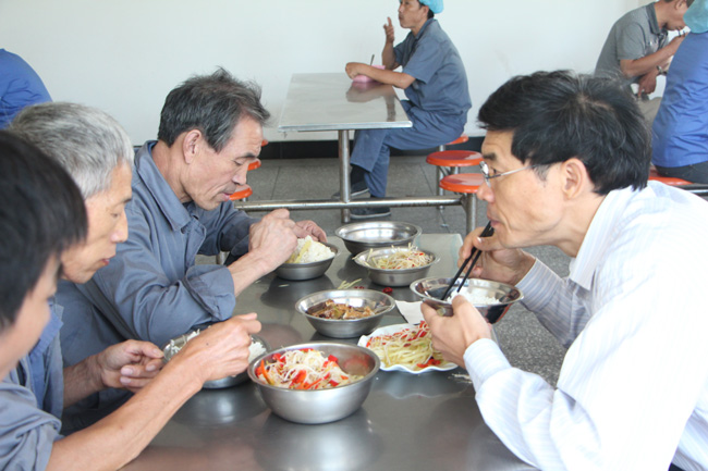 Leaders of Federation of Workers Union of Suqian City visited Jaysun Glove